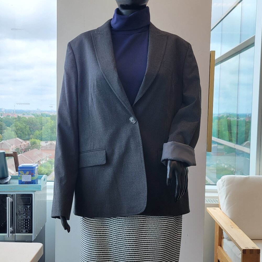 NWT Jones New York Blazer in Gray/Pewter Heather